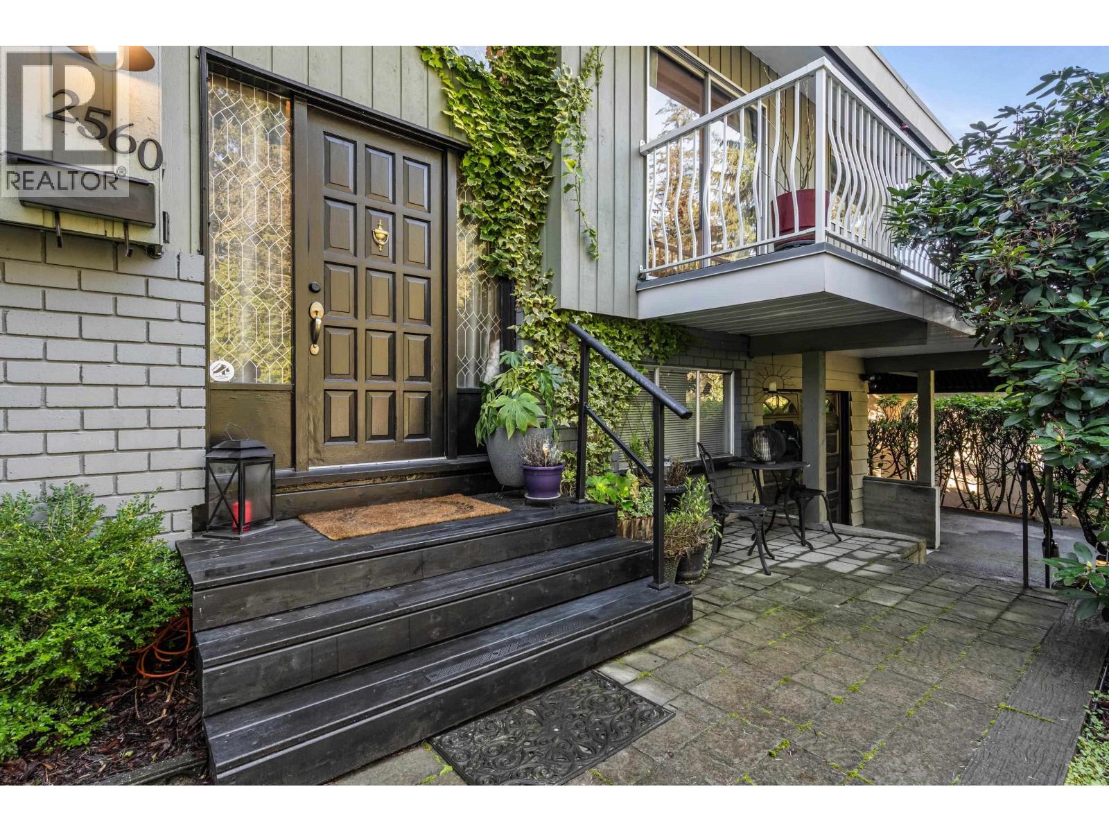 2560 Haversley Avenue, Coquitlam, British Columbia  V3J 1W5 - Photo 4 - R3089767