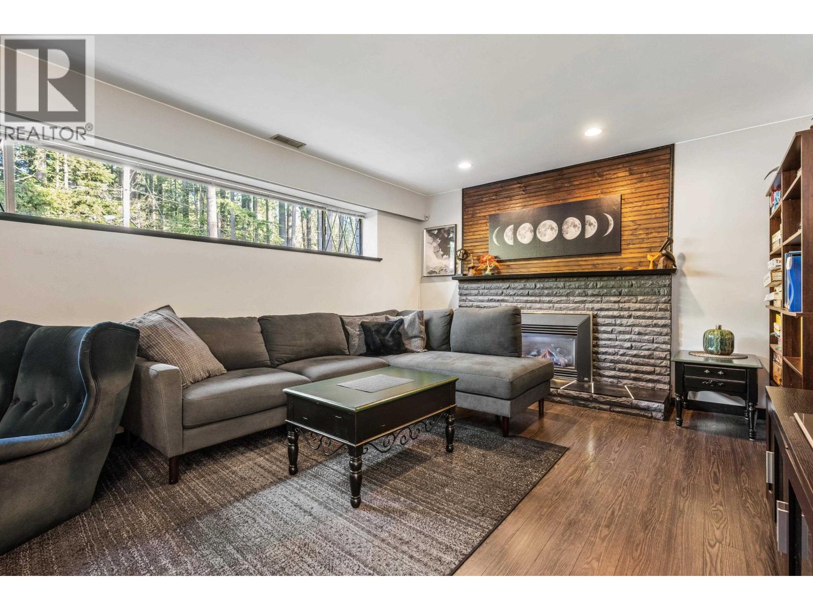 2560 Haversley Avenue, Coquitlam, British Columbia  V3J 1W5 - Photo 30 - R3089767