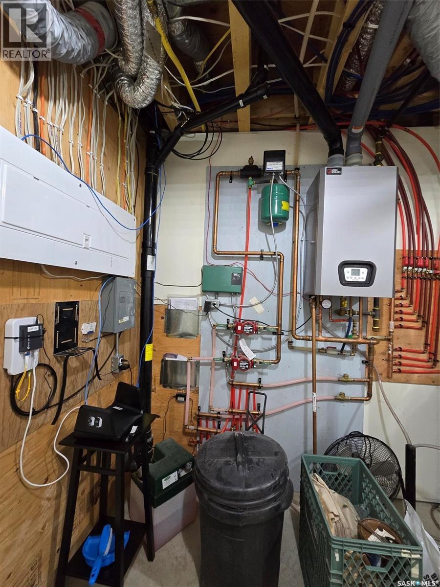 207 Criddle Avenue, Crooked Lake Provincial Park, Saskatchewan  S0G 2B0 - Photo 46 - SK028653