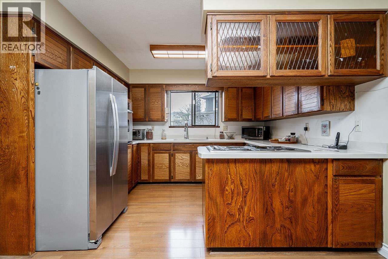 8241 Brynlor Drive, Burnaby, British Columbia  V5E 4E2 - Photo 13 - R3088849