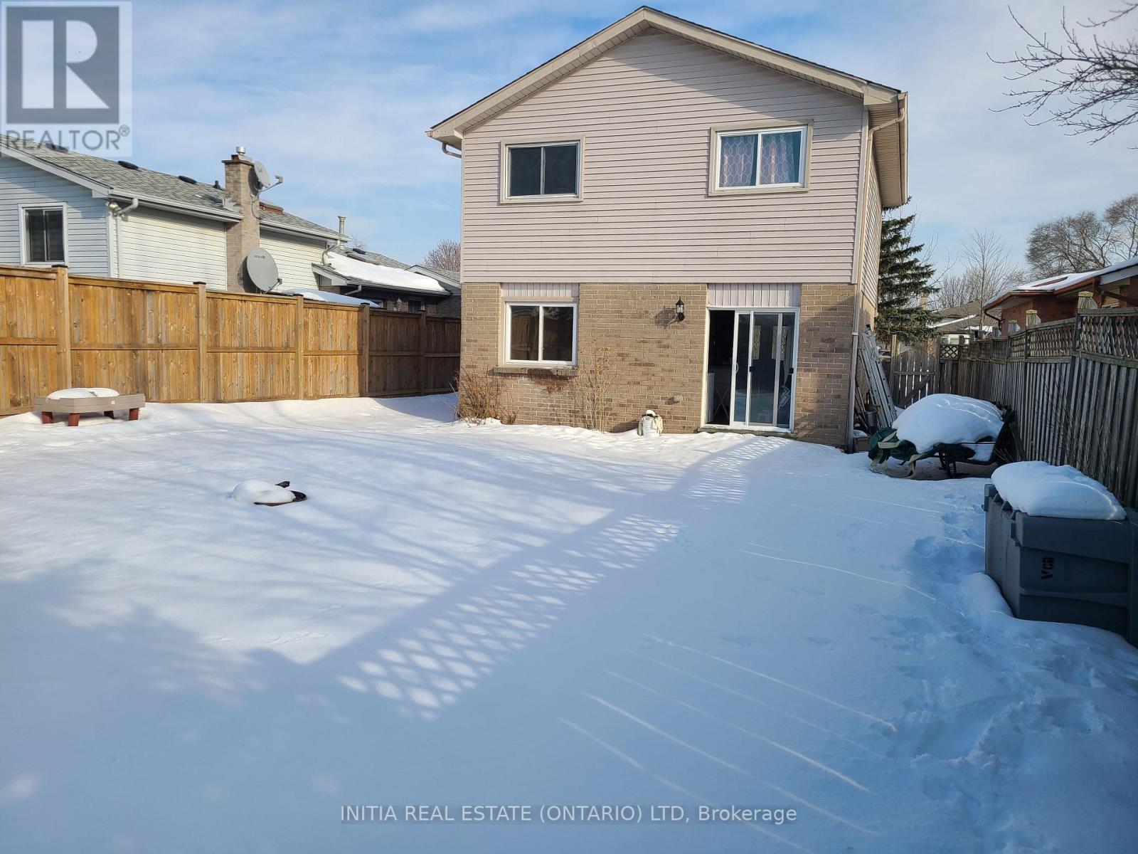 1622 Jalna Boulevard, London South, Ontario  N6E 3L1 - Photo 22 - X12796088