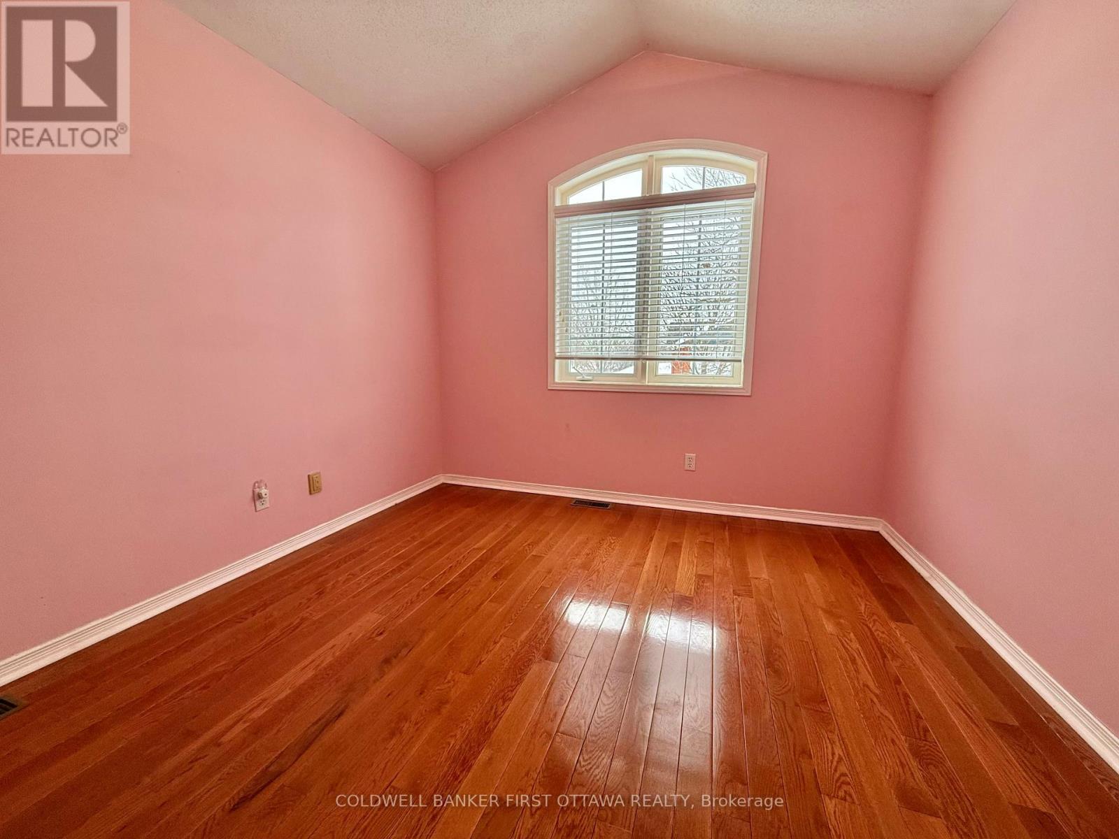 70 Trump Avenue, Ottawa, Ontario  K2C 4A4 - Photo 14 - X12796058