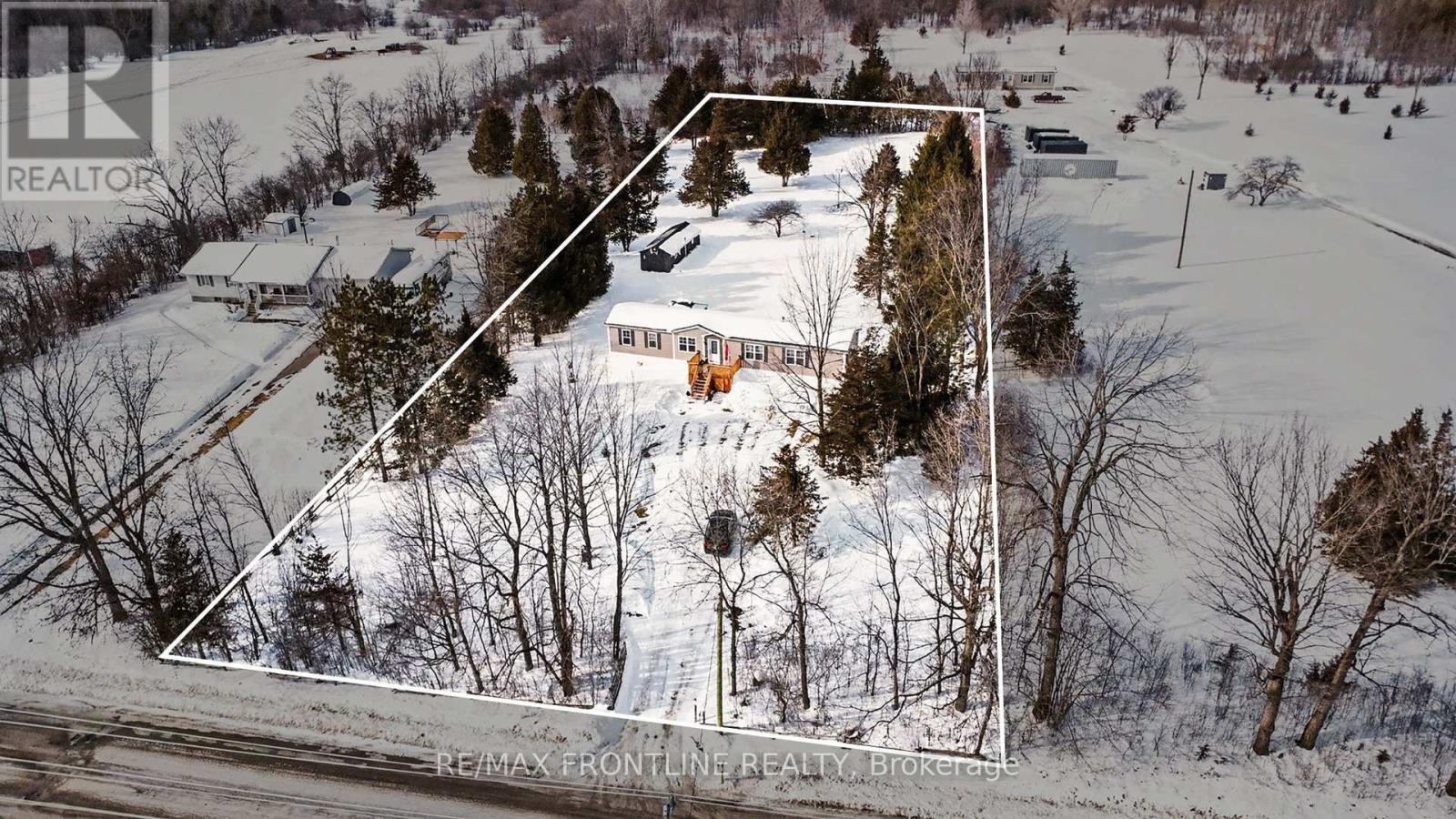 632 Poonamalie Side Road, Drummond/north Elmsley, Ontario  K7A 4S4 - Photo 2 - X12796114