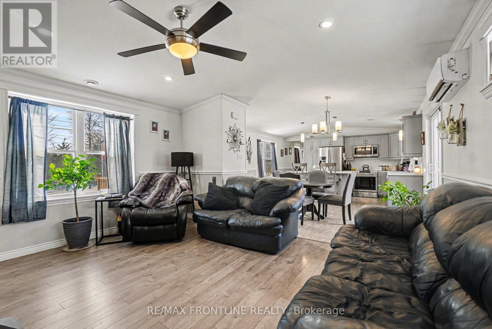 632 Poonamalie Side Road, Drummond/north Elmsley, Ontario  K7A 4S4 - Photo 4 - X12796114