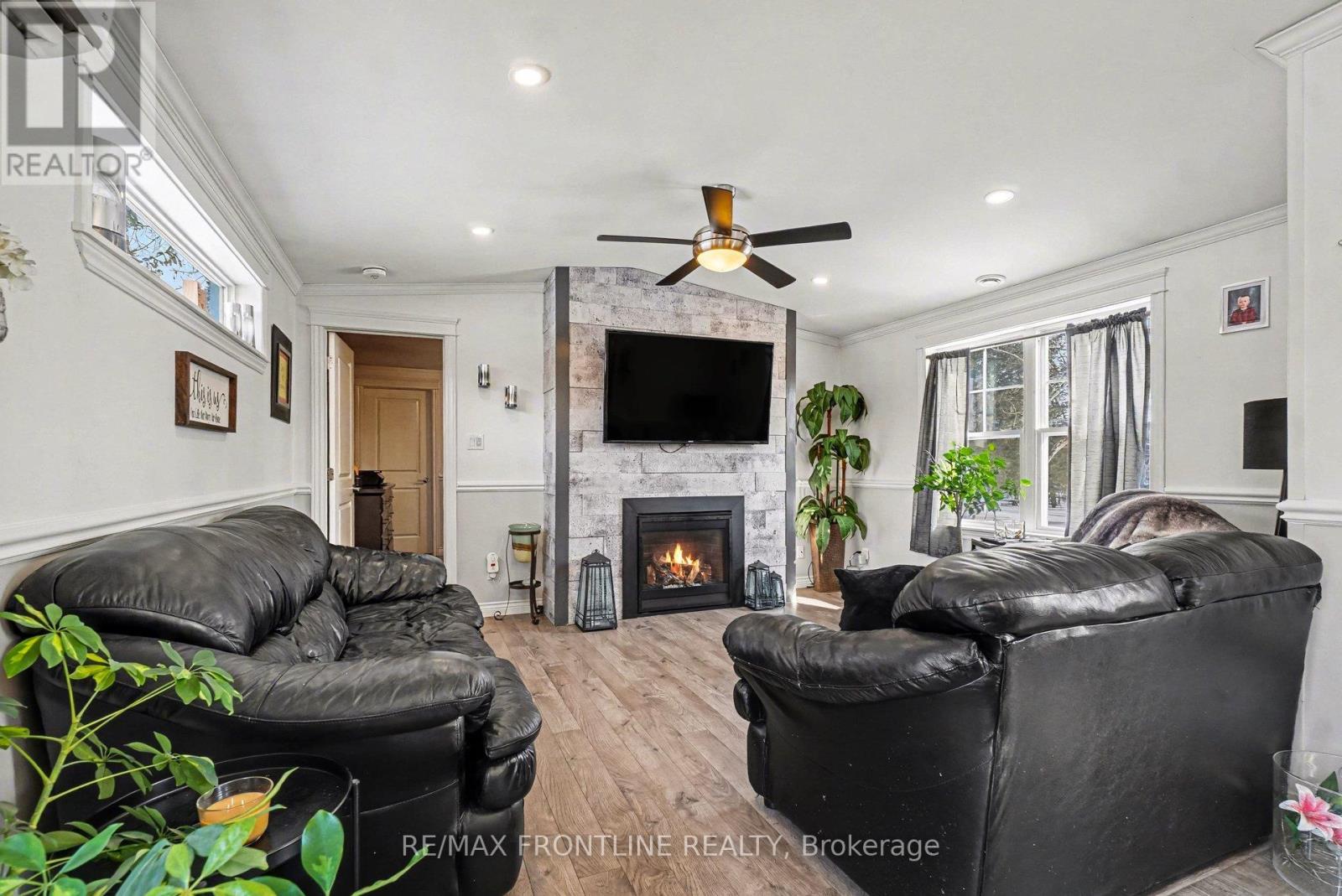 632 Poonamalie Side Road, Drummond/north Elmsley, Ontario  K7A 4S4 - Photo 5 - X12796114