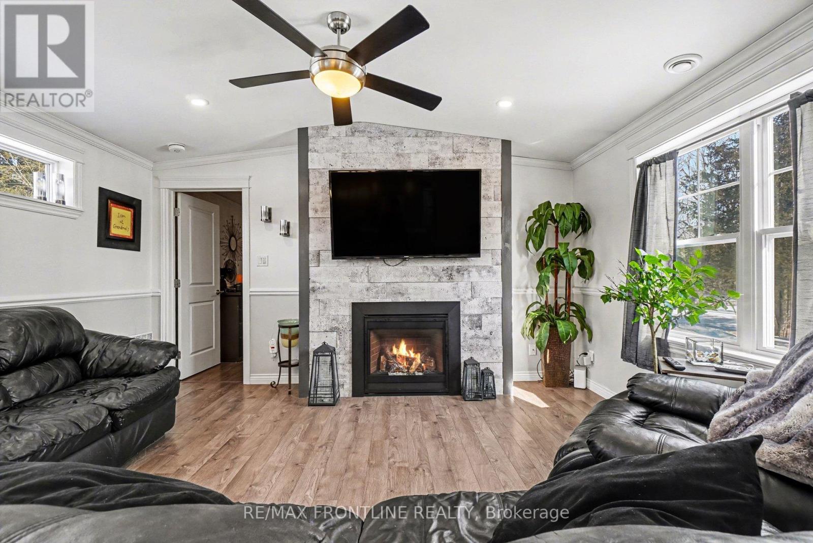 632 Poonamalie Side Road, Drummond/north Elmsley, Ontario  K7A 4S4 - Photo 6 - X12796114