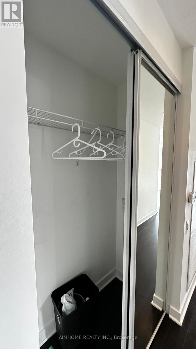 3 - 15 Grenville Street, Toronto, Ontario  M4Y 1A1 - Photo 4 - C12796080