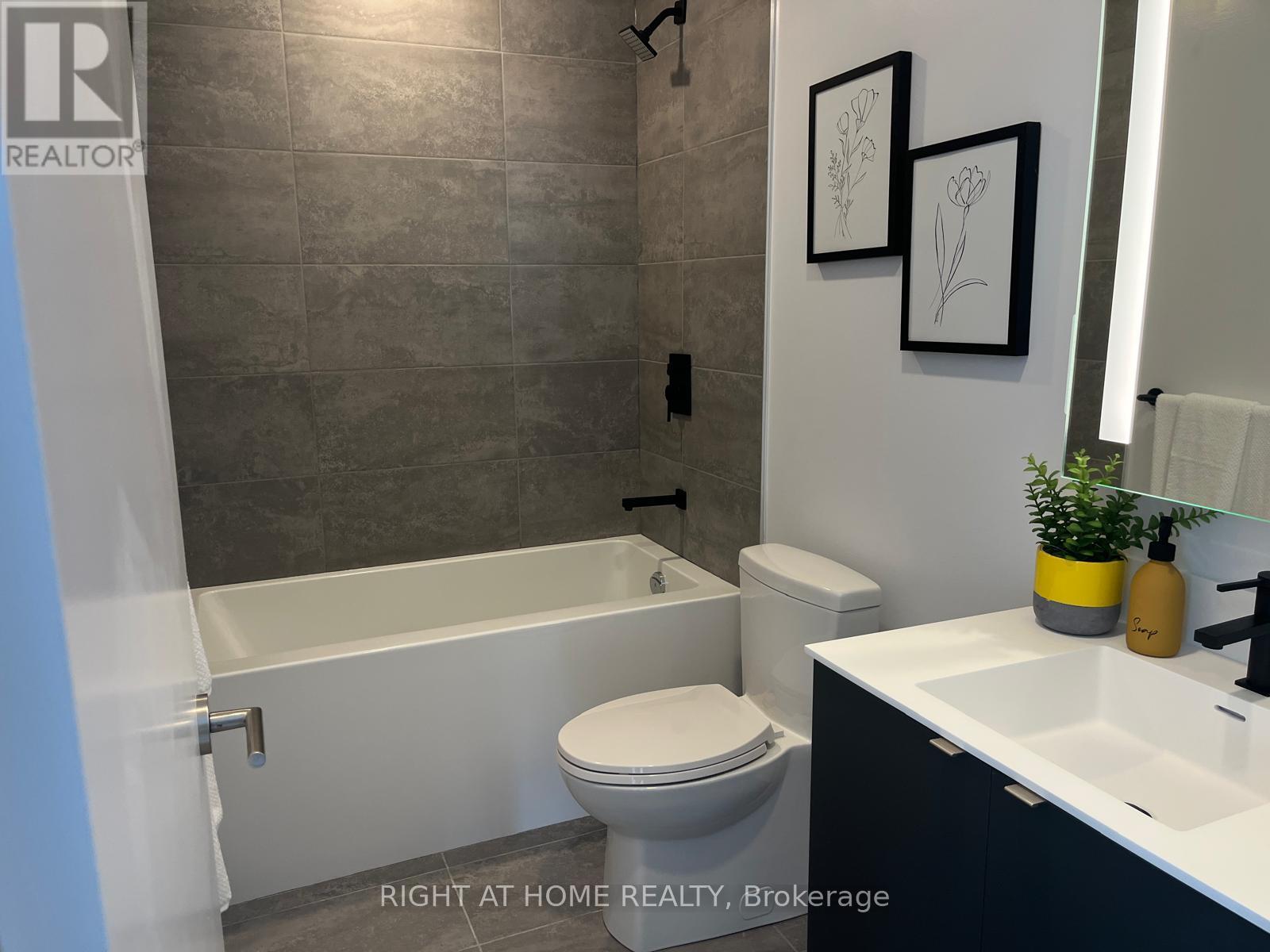 504 - 500 Dupont Street, Toronto, Ontario  M6G 0B8 - Photo 16 - C12796102