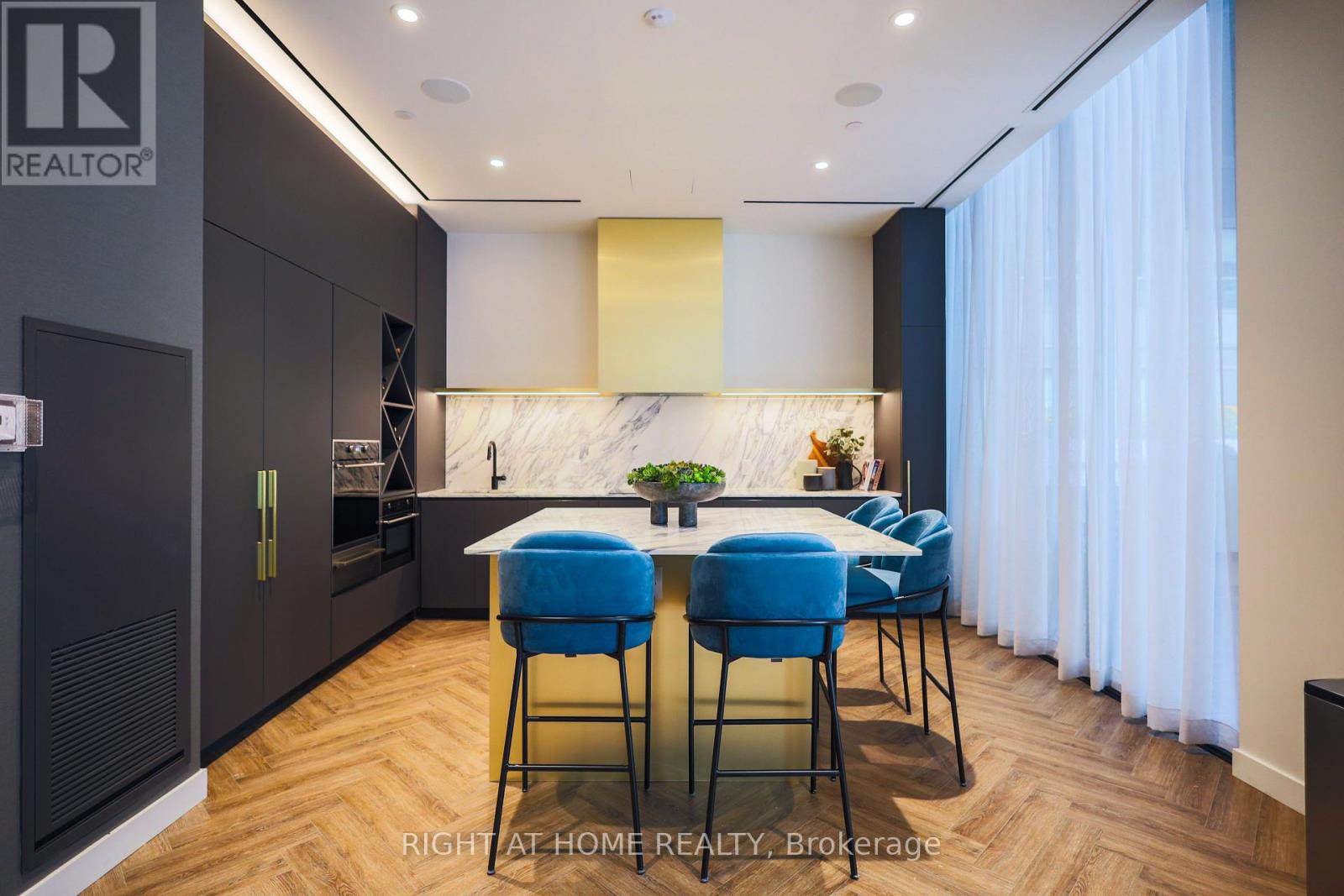 504 - 500 Dupont Street, Toronto, Ontario  M6G 0B8 - Photo 29 - C12796102