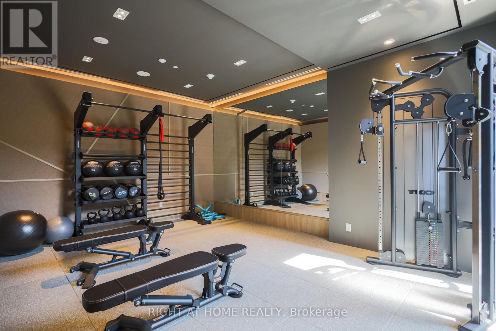 504 - 500 Dupont Street, Toronto, Ontario  M6G 0B8 - Photo 34 - C12796102