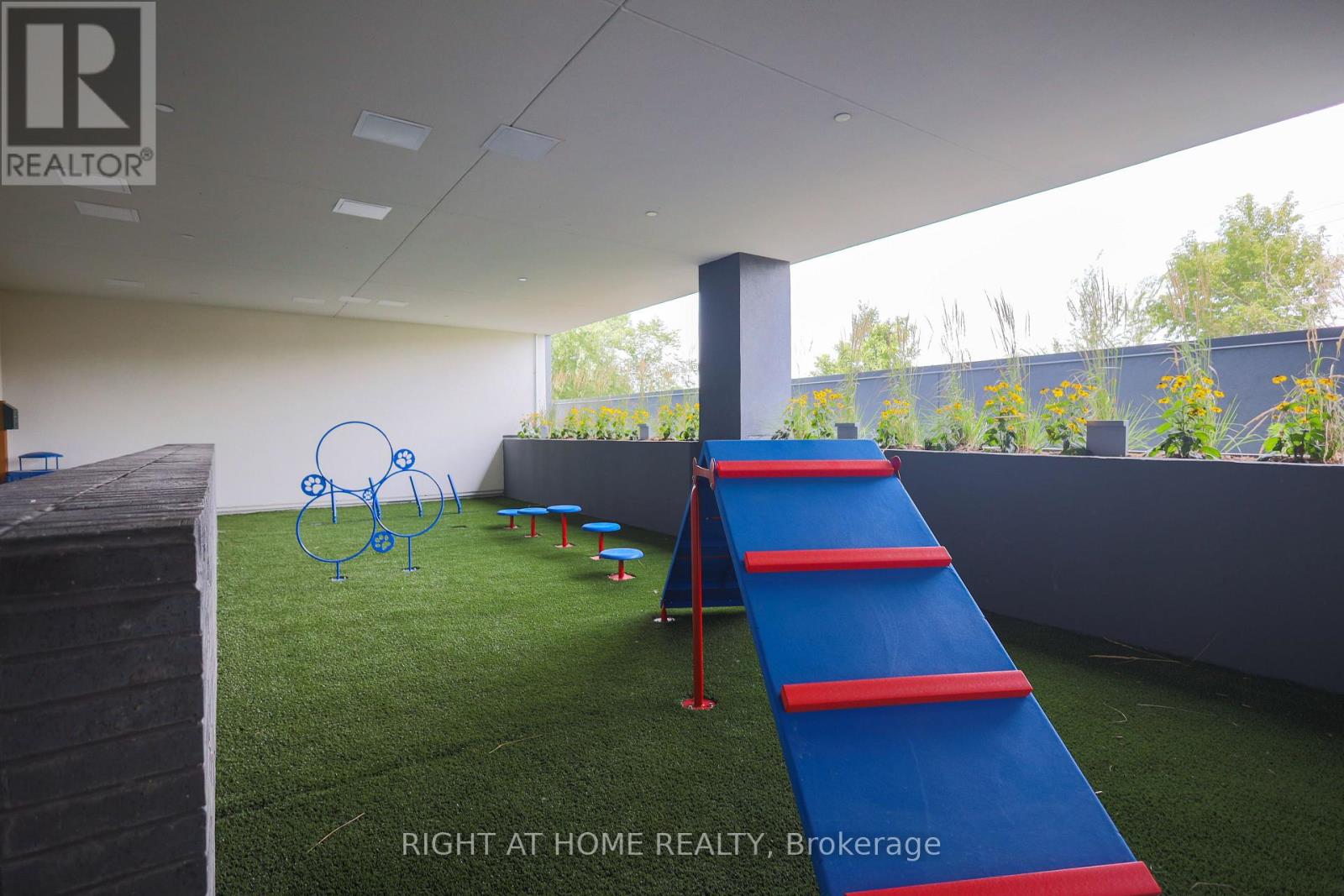 504 - 500 Dupont Street, Toronto, Ontario  M6G 0B8 - Photo 36 - C12796102