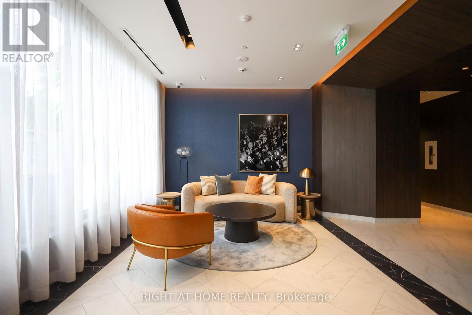 504 - 500 Dupont Street, Toronto, Ontario  M6G 0B8 - Photo 6 - C12796102