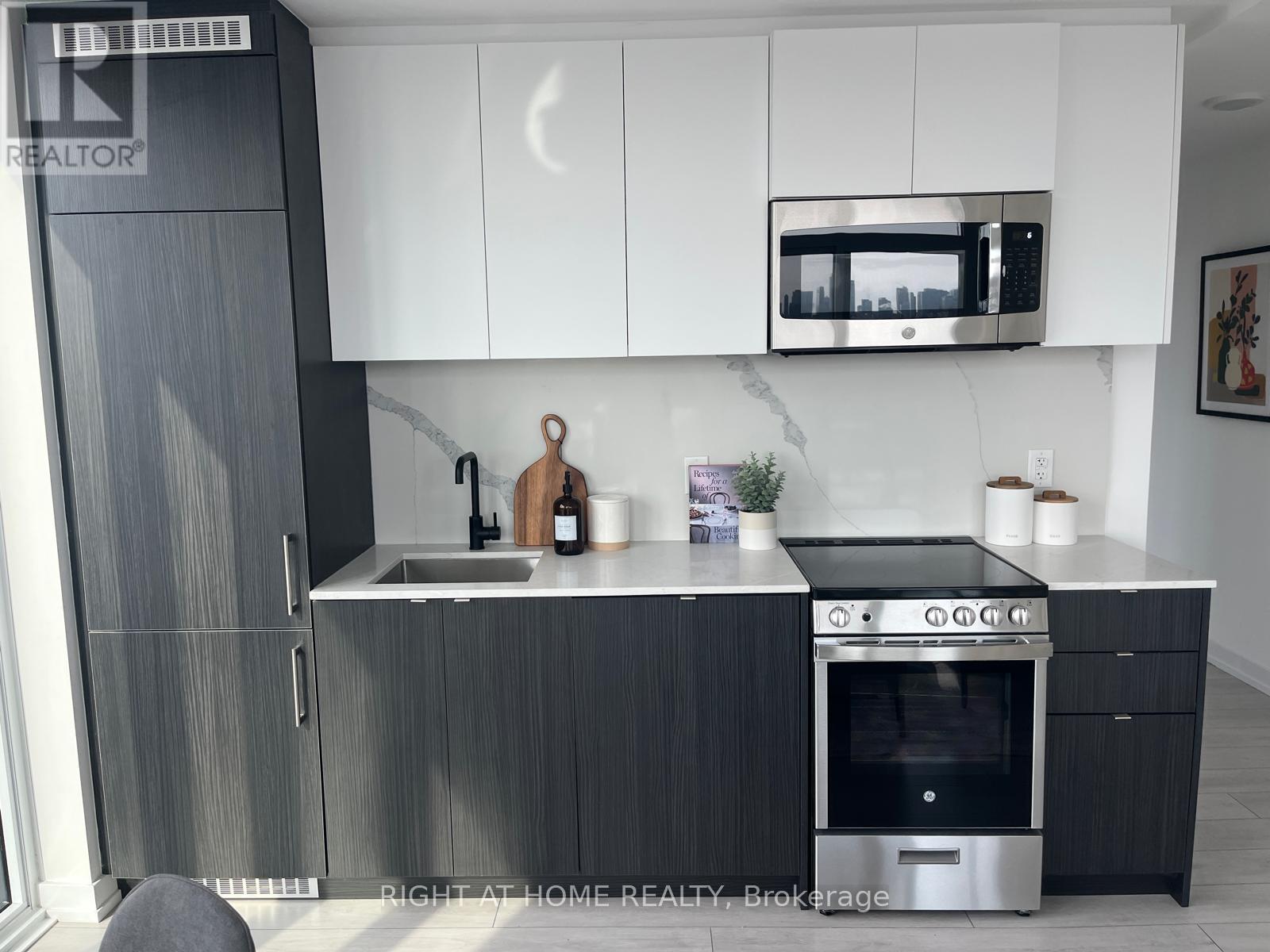 504 - 500 Dupont Street, Toronto, Ontario  M6G 0B8 - Photo 8 - C12796102