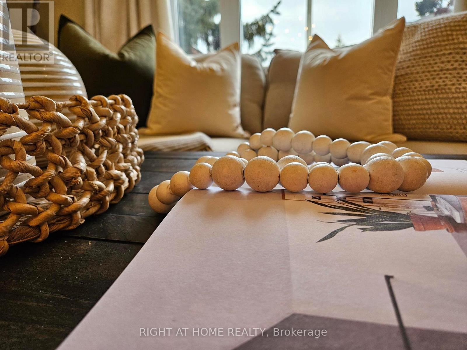 4880 Liberty Street, Clarington, Ontario  L1C 6K1 - Photo 2 - E12796068