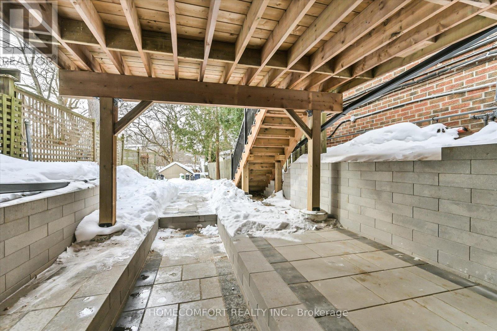 192 Waverley Road, Toronto, Ontario  M4L 3T3 - Photo 38 - E12796094