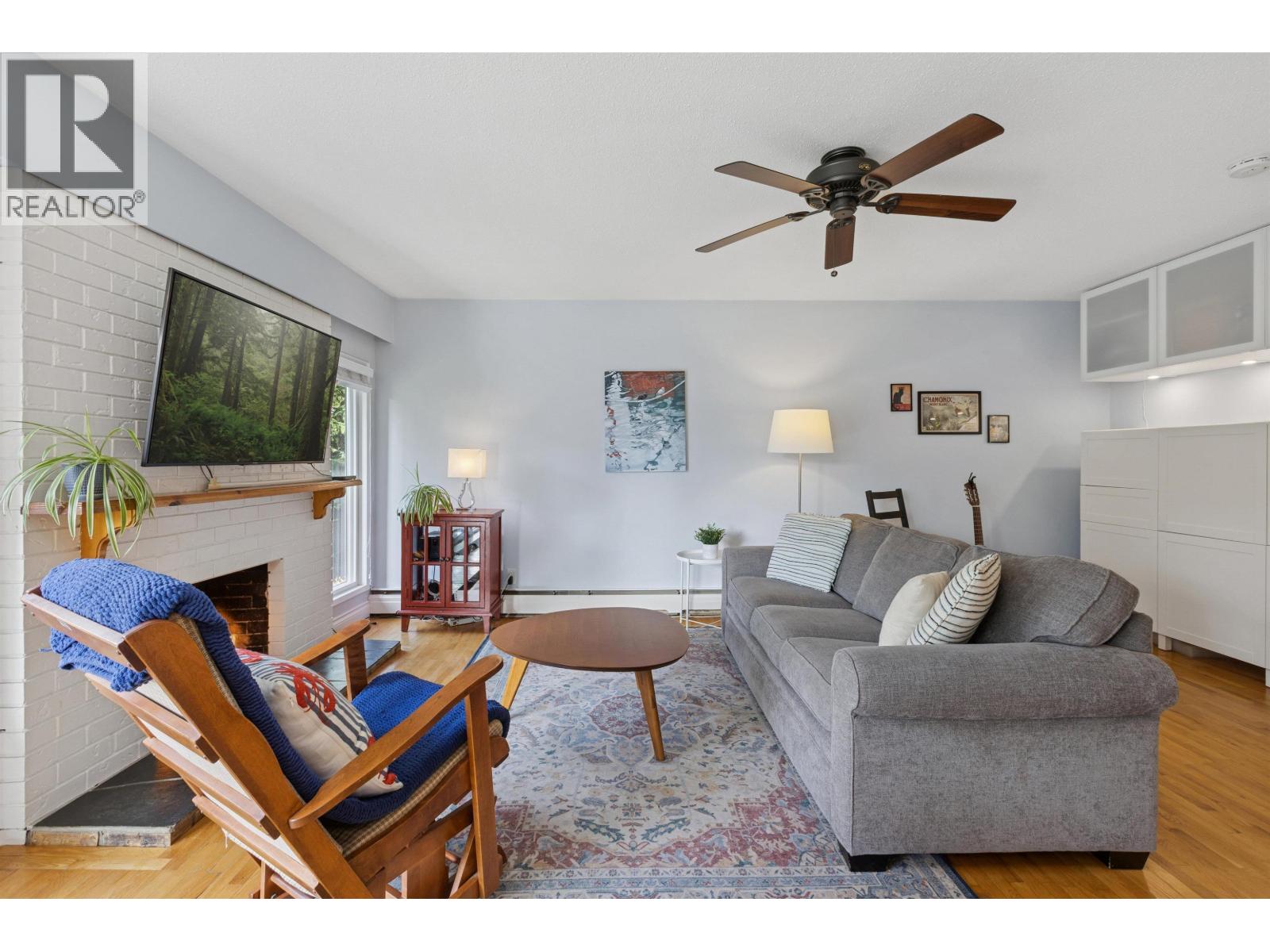 214 555 W 28th Street, North Vancouver, British Columbia  V7N 2J7 - Photo 14 - R3090117