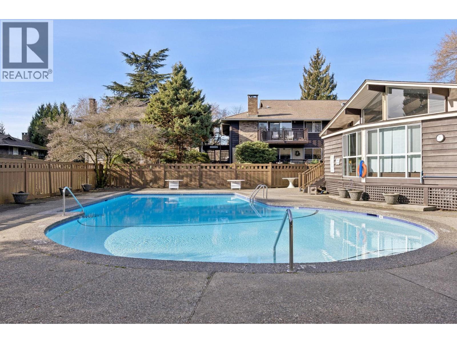 214 555 W 28th Street, North Vancouver, British Columbia  V7N 2J7 - Photo 6 - R3090117