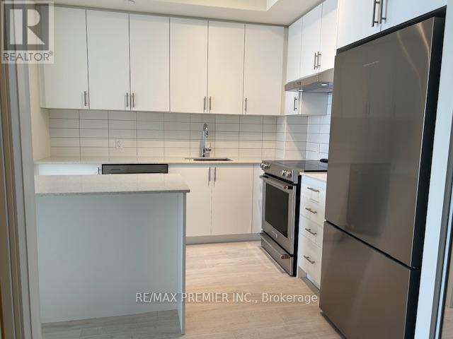 812 - 9000 Jane Street, Vaughan, Ontario  L4K 0M6 - Photo 4 - N12796064