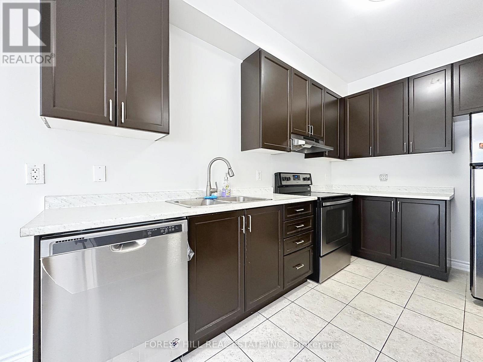 14 - 8777 Dufferin Street, Vaughan, Ontario  L4J 0C5 - Photo 11 - N12796110