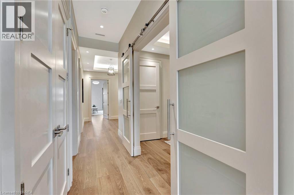 7 Grand River Street N, Paris, Ontario  N3L 2L9 - Photo 4 - 40805014