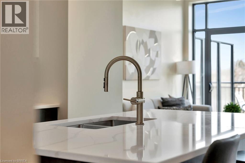 7 Grand River Street N, Paris, Ontario  N3L 2L9 - Photo 9 - 40805014