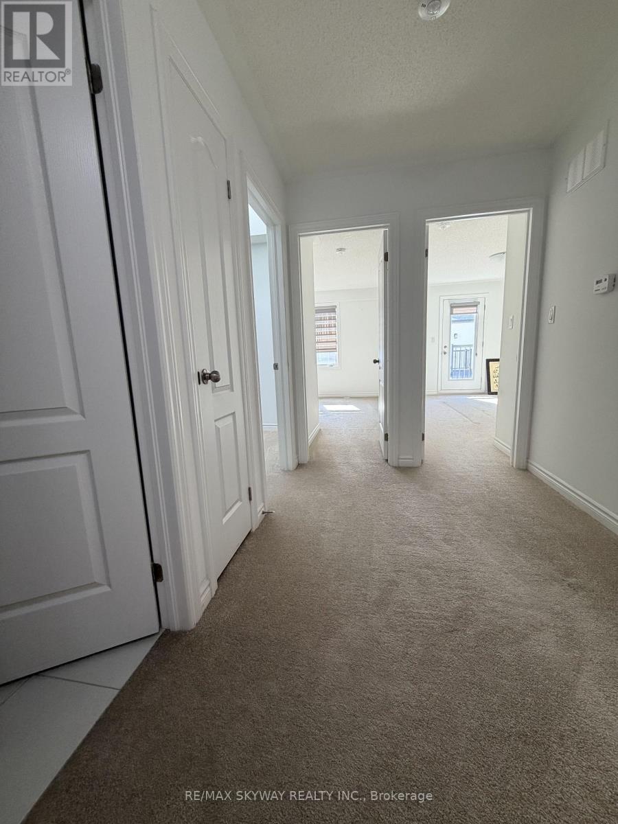 16 Joseph Halbert Place, Caledon, Ontario  L7C 4L5 - Photo 10 - W12795736