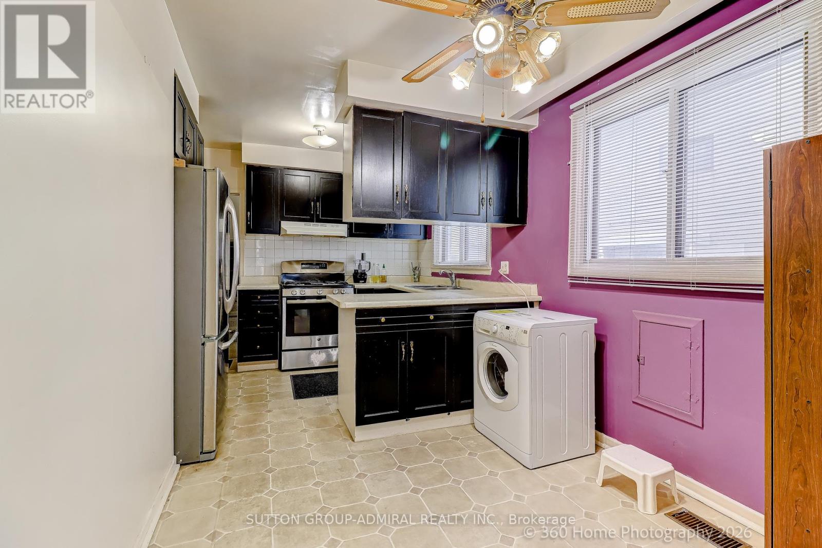 Upper Level - 50 Hucknall Road, Toronto, Ontario  M3J 1V8 - Photo 3 - W12796070