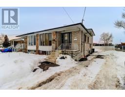 UPPER LEVEL - 50 HUCKNALL ROAD, Toronto, Ontario