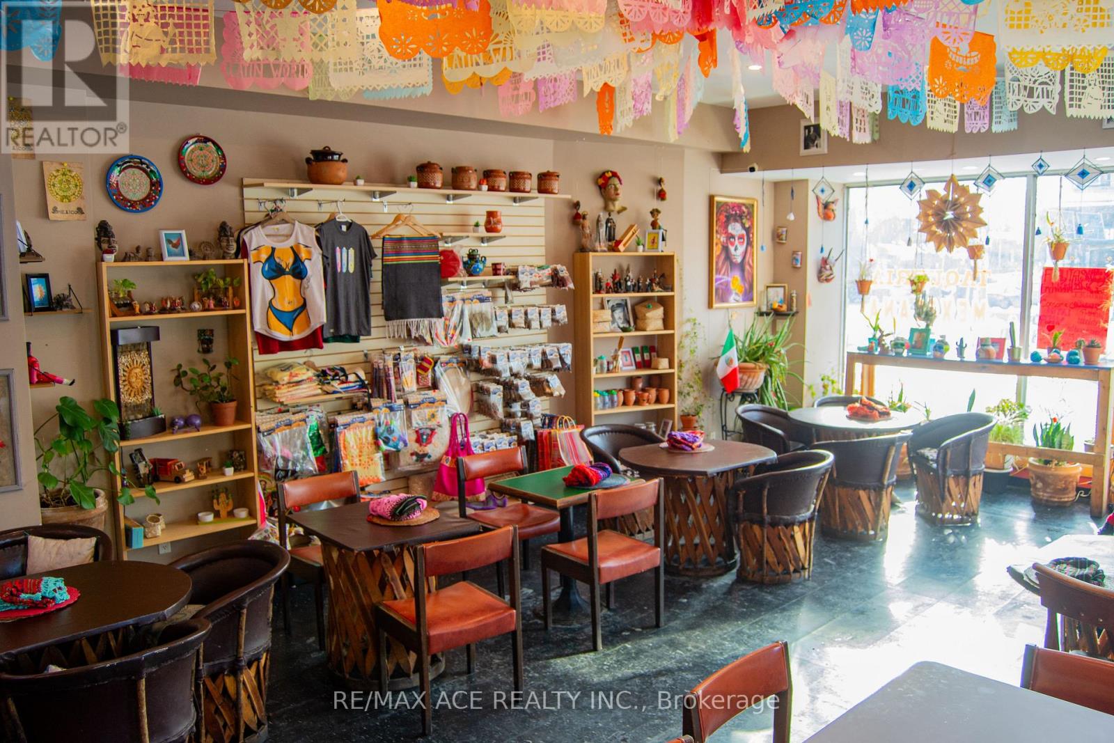 1262 Bloor Street W, Toronto, Ontario  M6H 1N5 - Photo 16 - W12796072