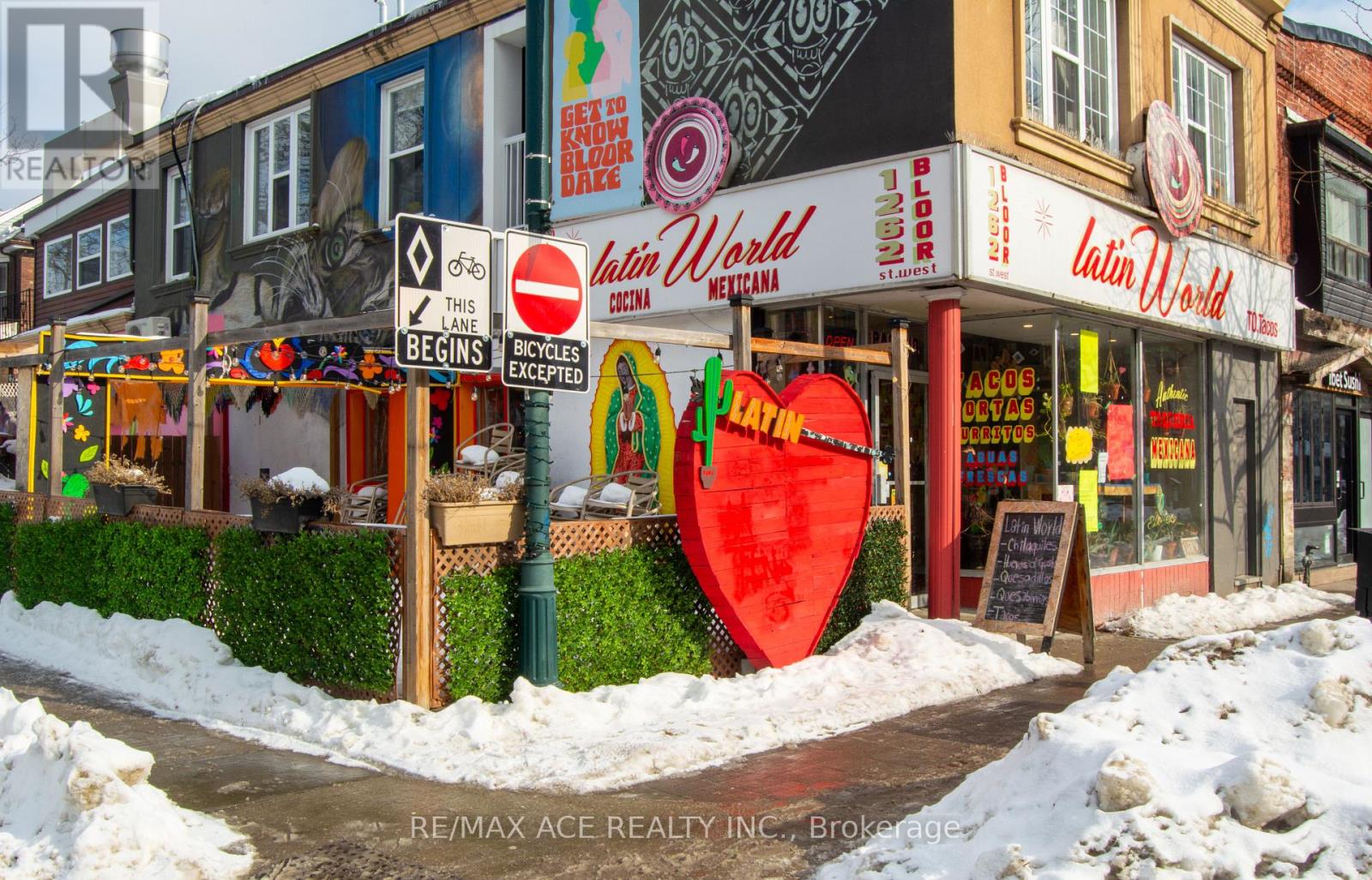 1262 Bloor Street W, Toronto, Ontario  M6H 1N5 - Photo 2 - W12796072