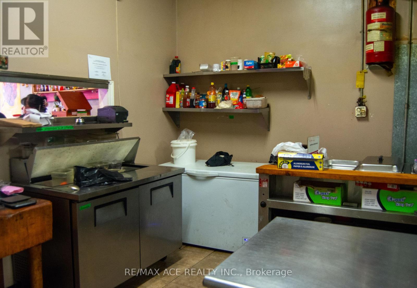 1262 Bloor Street W, Toronto, Ontario  M6H 1N5 - Photo 28 - W12796072