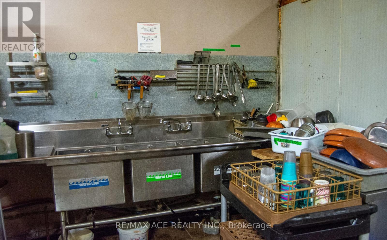 1262 Bloor Street W, Toronto, Ontario  M6H 1N5 - Photo 31 - W12796072