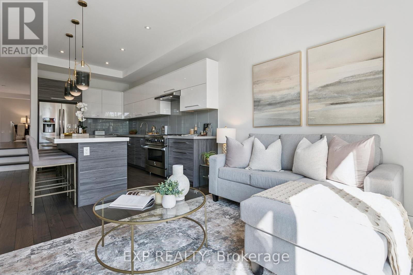 105 Twenty Second Street, Toronto, Ontario  M8V 3M5 - Photo 12 - W12796074