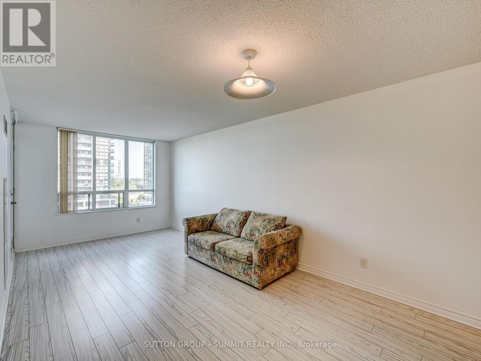 701 - 335 Rathburn Road W, Mississauga, Ontario  L5B 0C8 - Photo 26 - W12796092