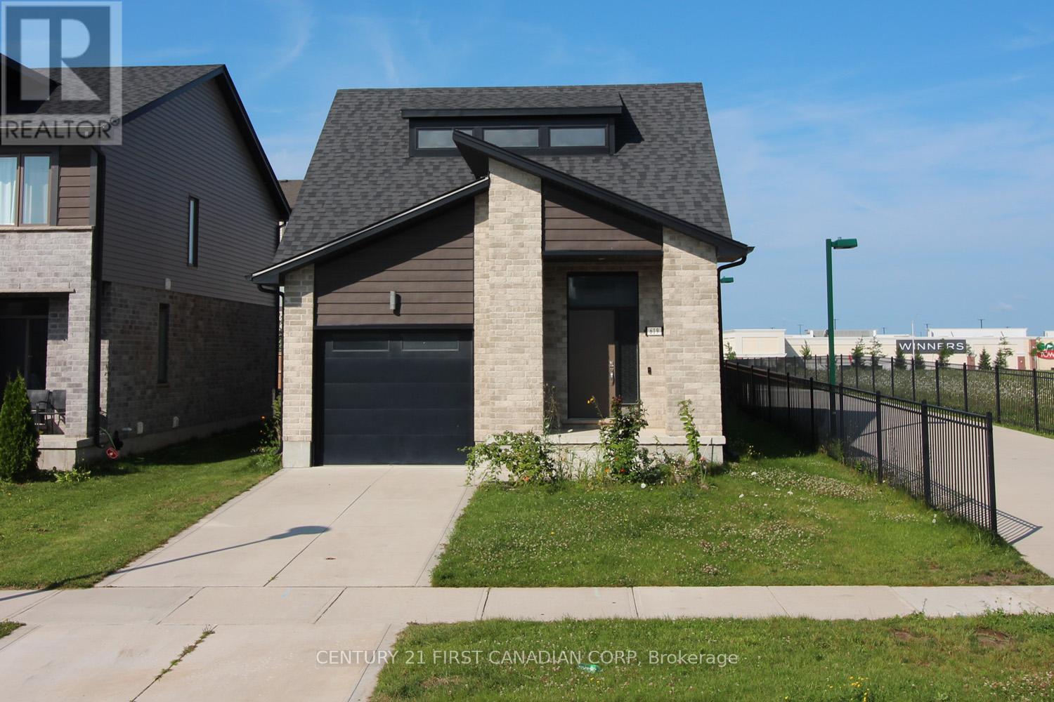 619 Freeport Street, London North, Ontario  N6G 0R3 - Photo 2 - X12793622