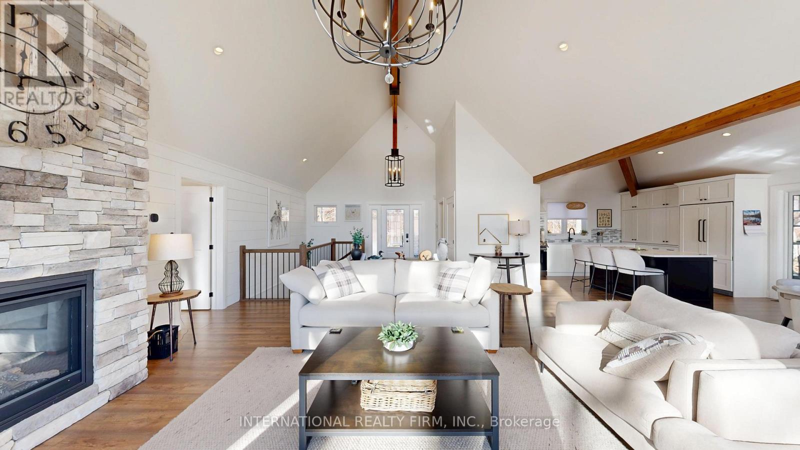 1073 Watson Road, Lake Of Bays (Ridout), Ontario  P0B 0A3 - Photo 10 - X12796084