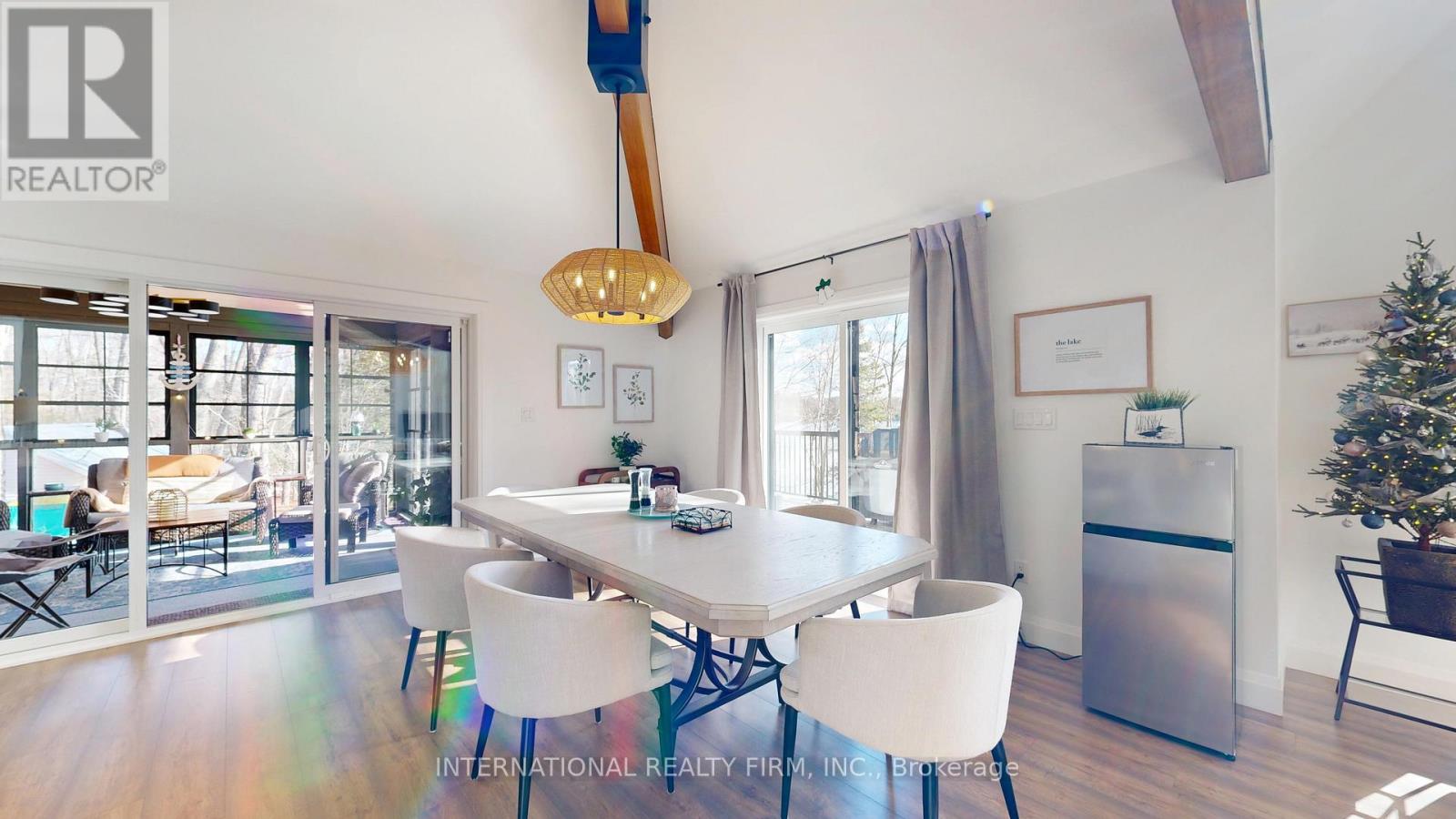 1073 Watson Road, Lake Of Bays (Ridout), Ontario  P0B 0A3 - Photo 12 - X12796084