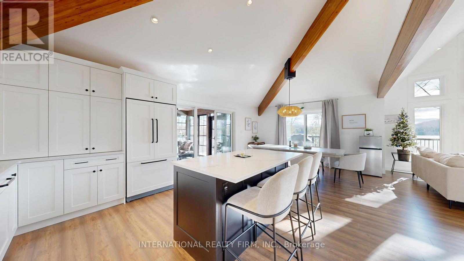 1073 Watson Road, Lake Of Bays (Ridout), Ontario  P0B 0A3 - Photo 13 - X12796084