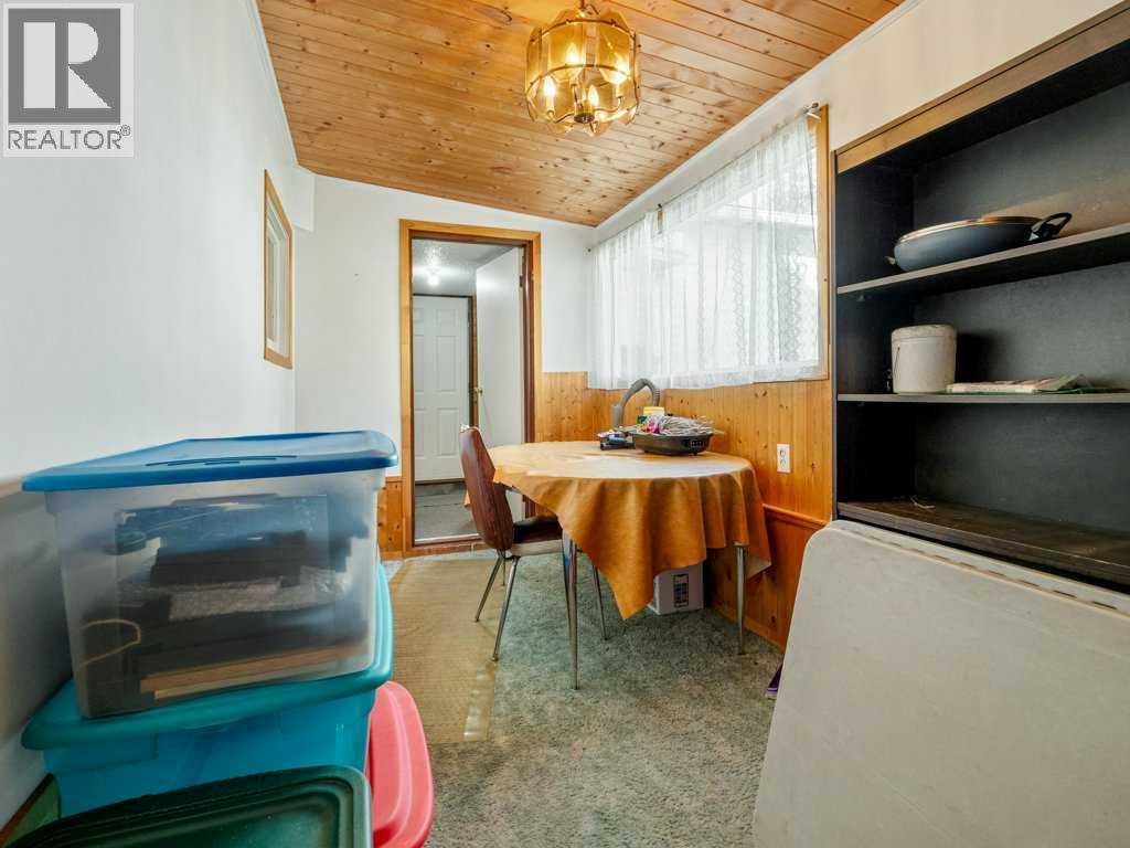 8109 16 Avenue, Coleman, Alberta  T0K 0M0 - Photo 10 - A2268502