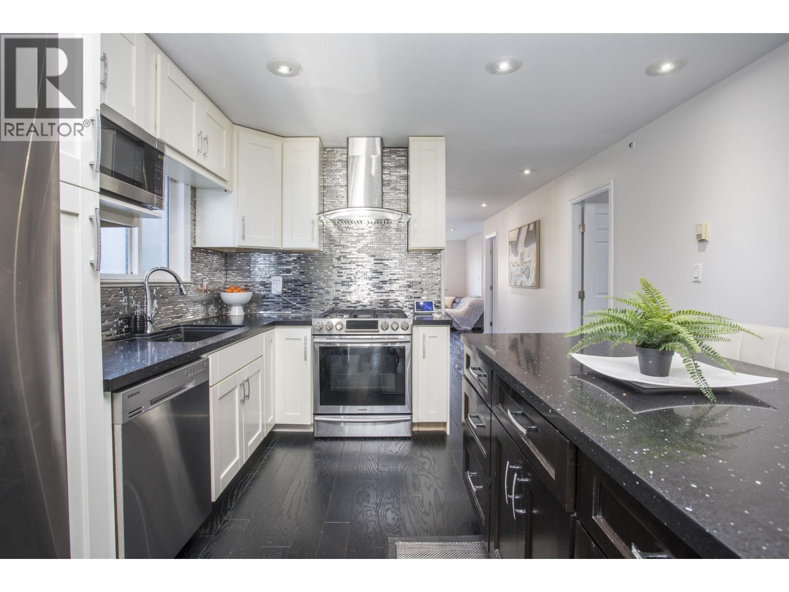 1278 E 13th Avenue, Vancouver, British Columbia  V5T 2M1 - Photo 8 - R3081373