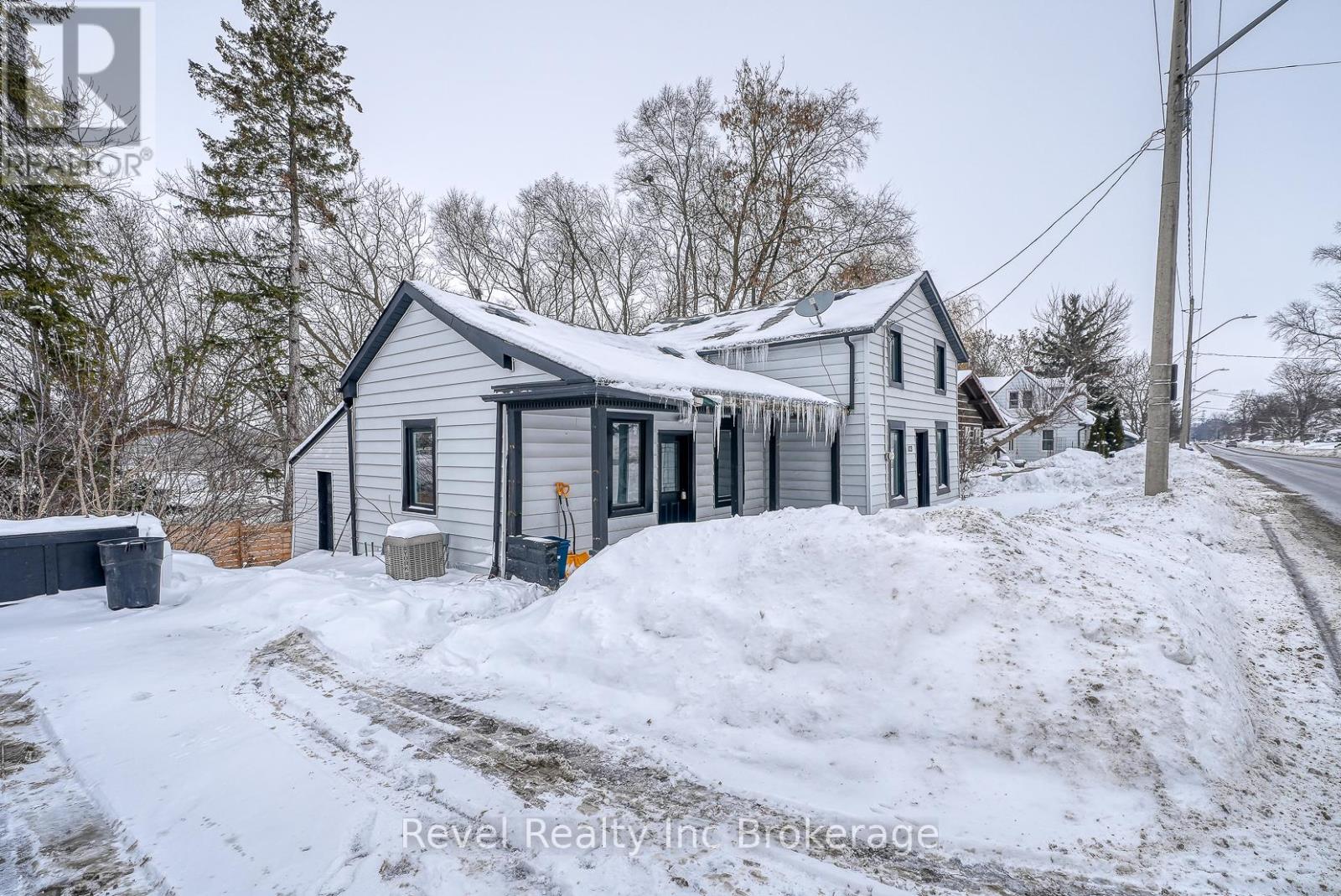 123 Charles Street E, Ingersoll, Ontario N5C 1J9 - Photo 3 - X12796132
