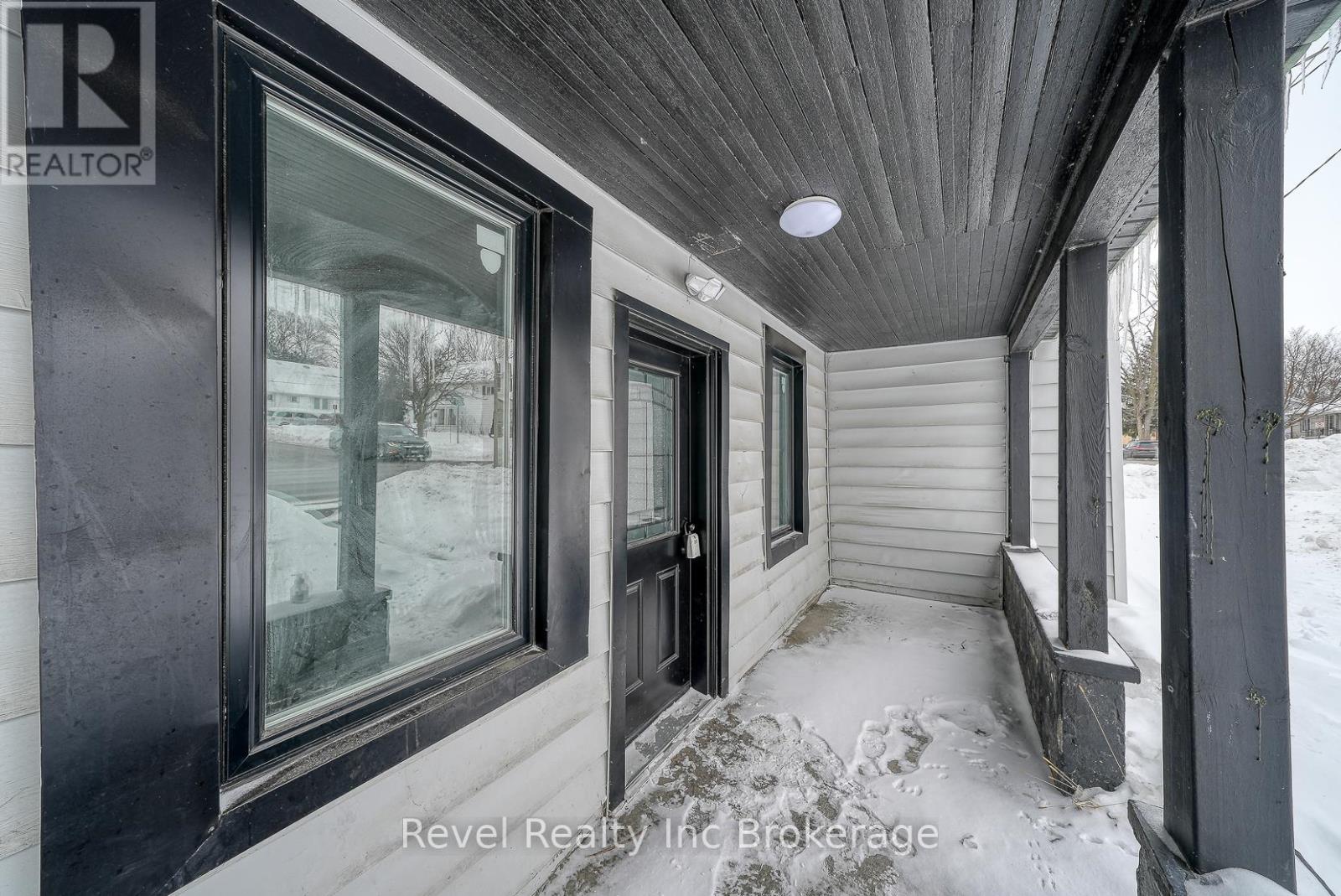 123 Charles Street E, Ingersoll, Ontario N5C 1J9 - Photo 4 - X12796132