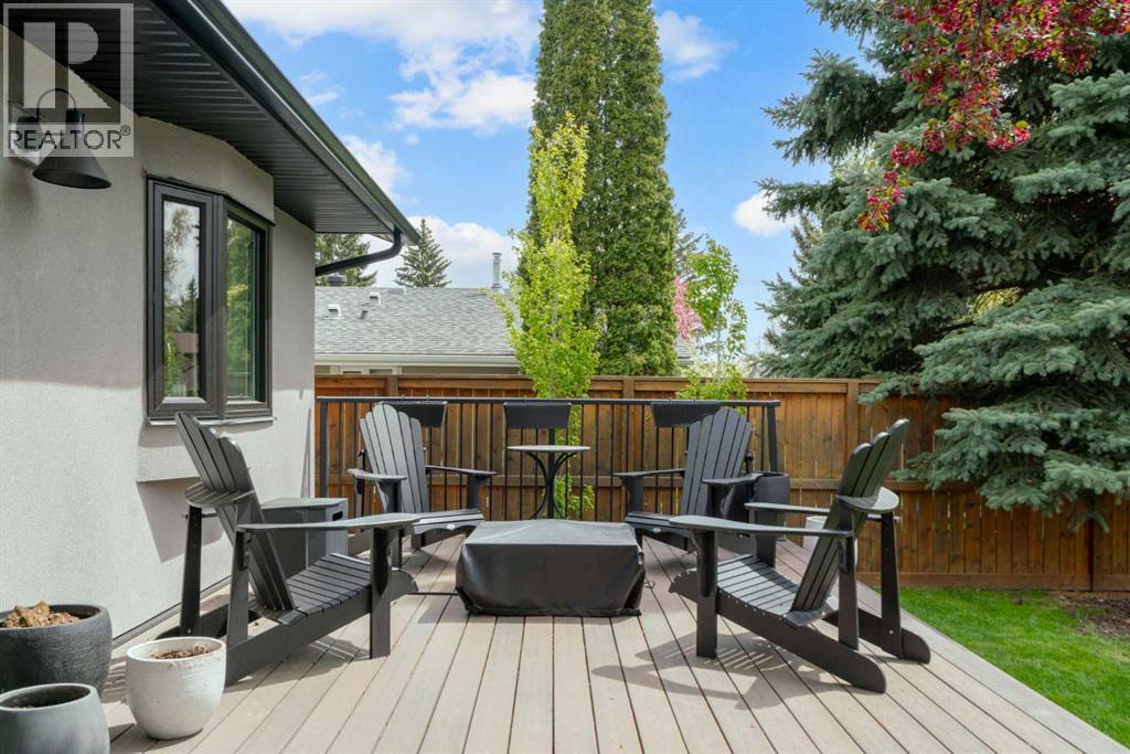 407 Brookmere Crescent Sw, Calgary, Alberta  T2W 2R2 - Photo 45 - A2286820