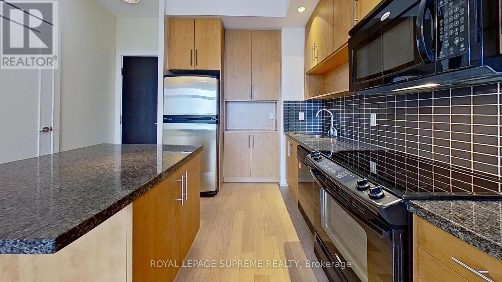 2605 - 120 Homewood Avenue, Toronto, Ontario  M4Y 2J3 - Photo 4 - C12795034