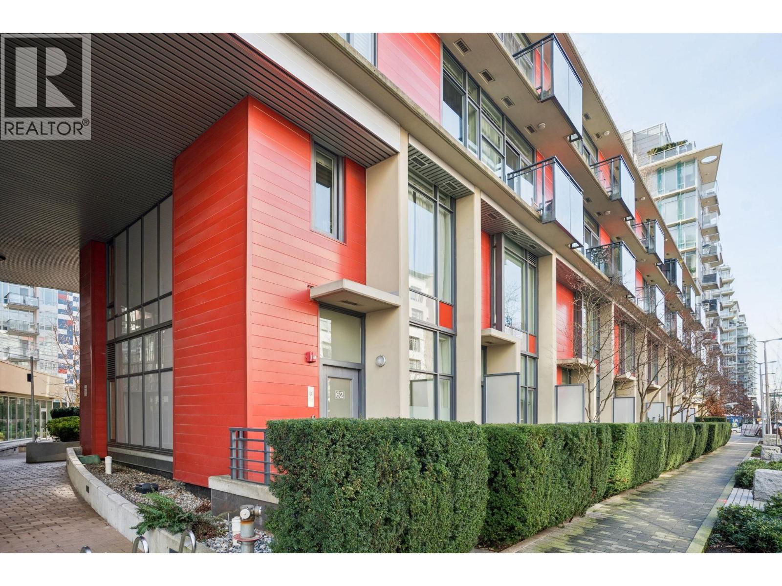 62 W 1st Avenue, Vancouver, British Columbia  V5Y 0K4 - Photo 2 - R3090899