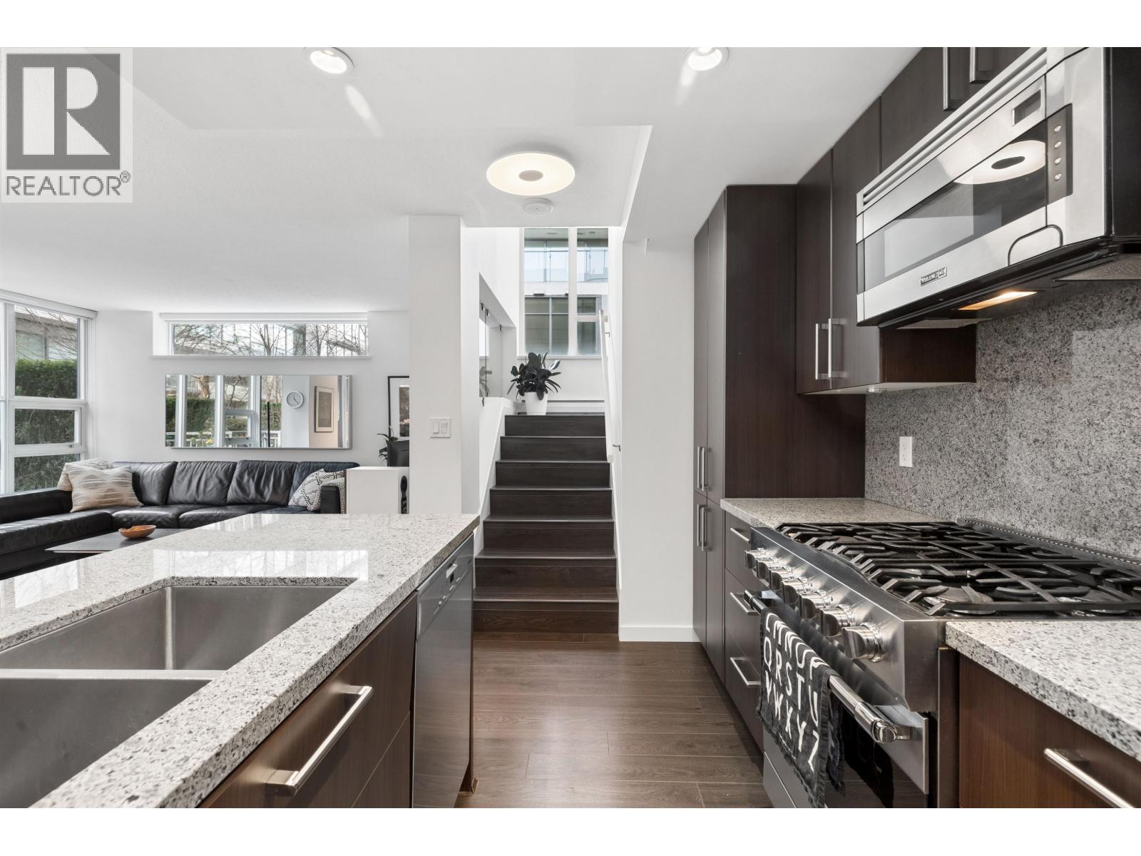 156 W 1st Avenue, Vancouver, British Columbia  V5Y 0H6 - Photo 18 - R3090913