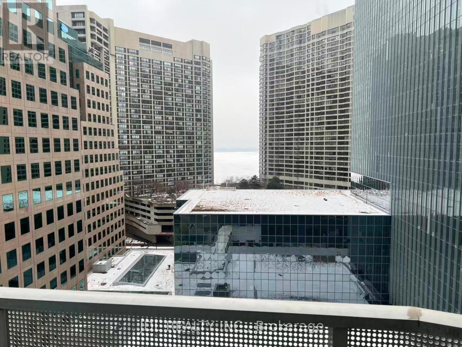 1407 - 88 Harbour Street N, Toronto, Ontario  M5J 0C3 - Photo 10 - C12796134