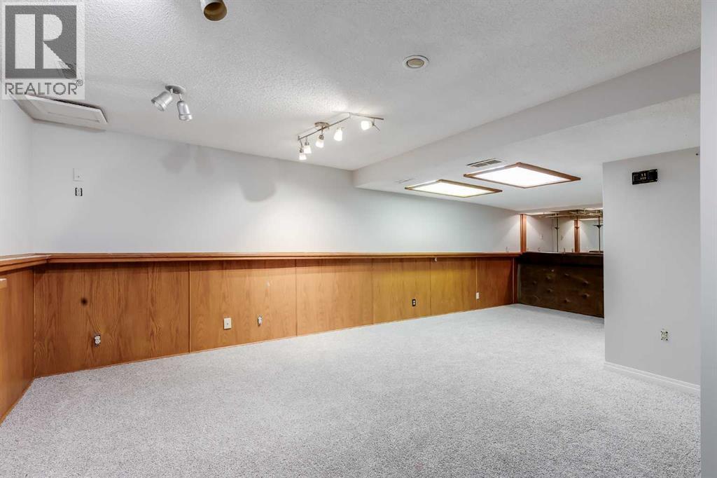 292 Falton Drive Ne, Calgary, Alberta  T3J 2X1 - Photo 19 - A2282672