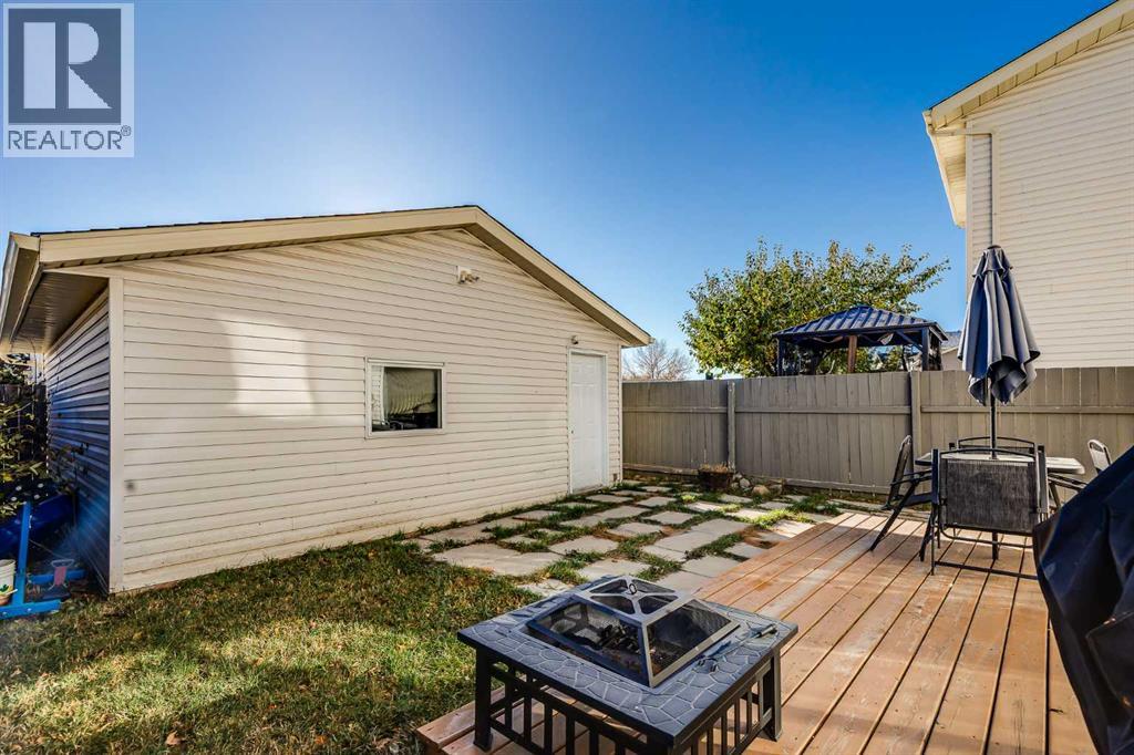 292 Falton Drive Ne, Calgary, Alberta  T3J 2X1 - Photo 28 - A2282672