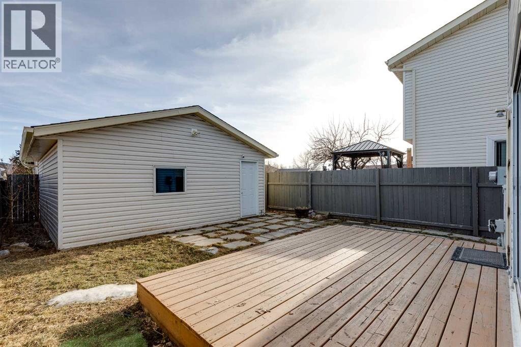 292 Falton Drive Ne, Calgary, Alberta  T3J 2X1 - Photo 23 - A2282672